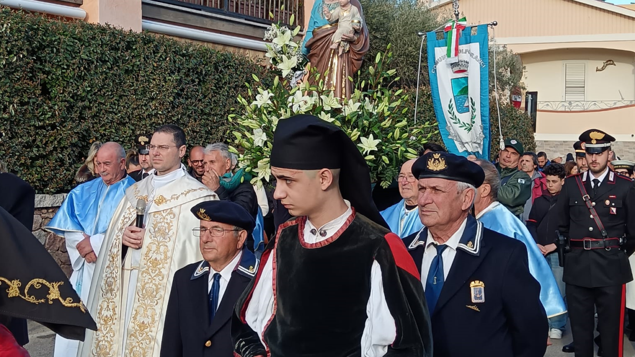 Golfo Aranci in festa, tutta la comunità rende onore al suo patrono San Giuseppe