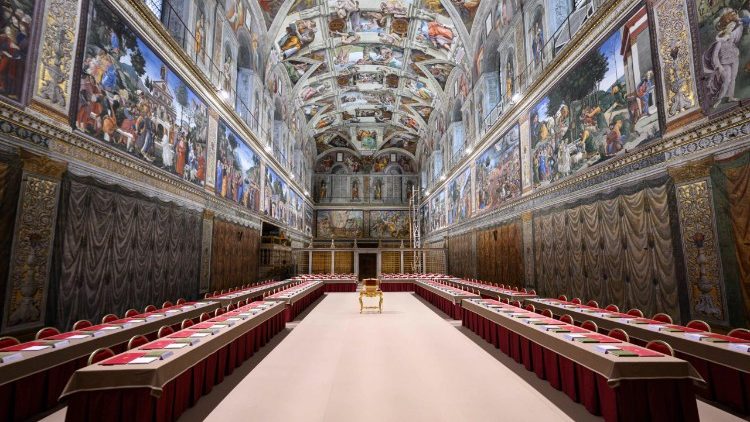 Silenzio e preghiera: la solennità dell’Inizio del Conclave